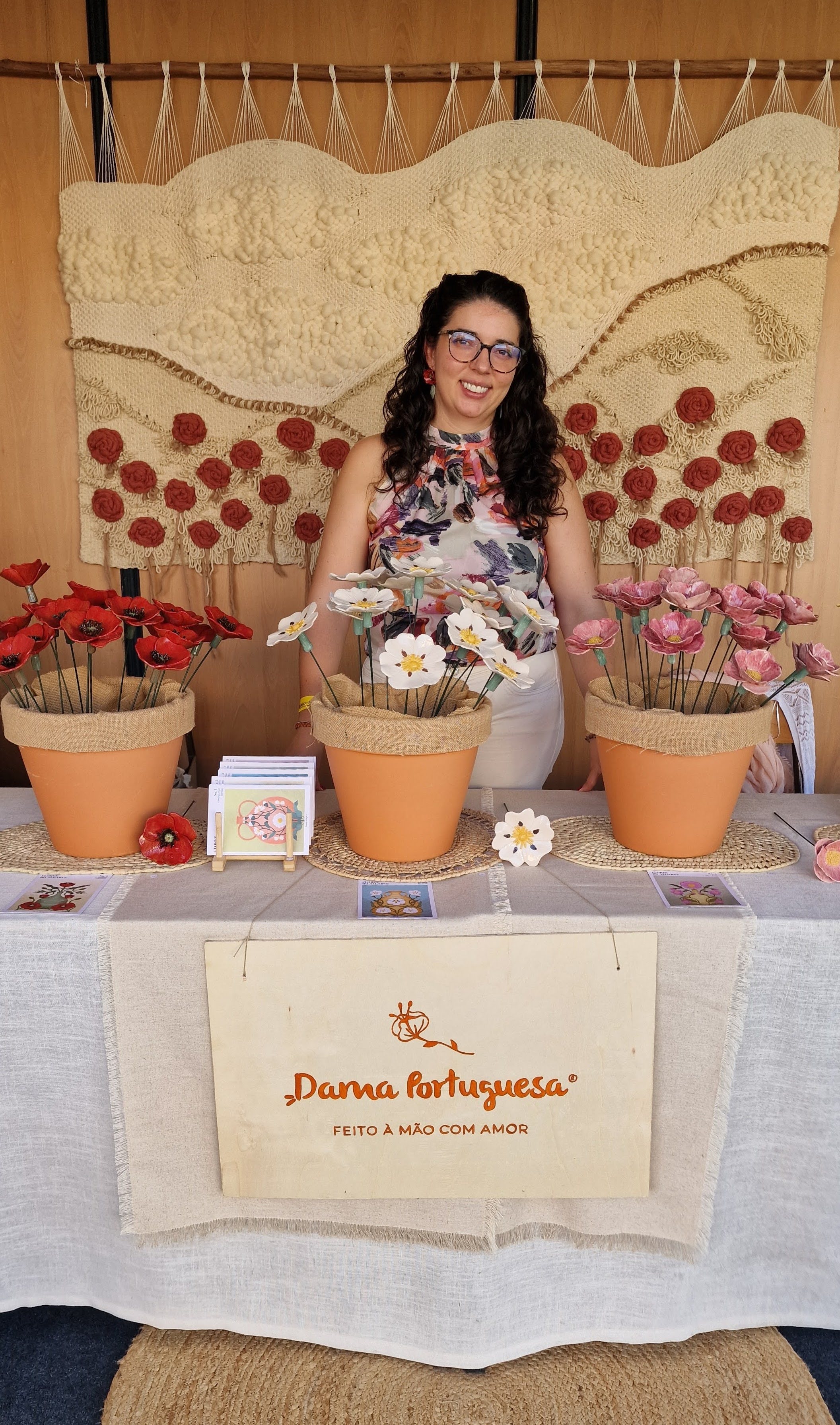 Dama Portuguesa Stand